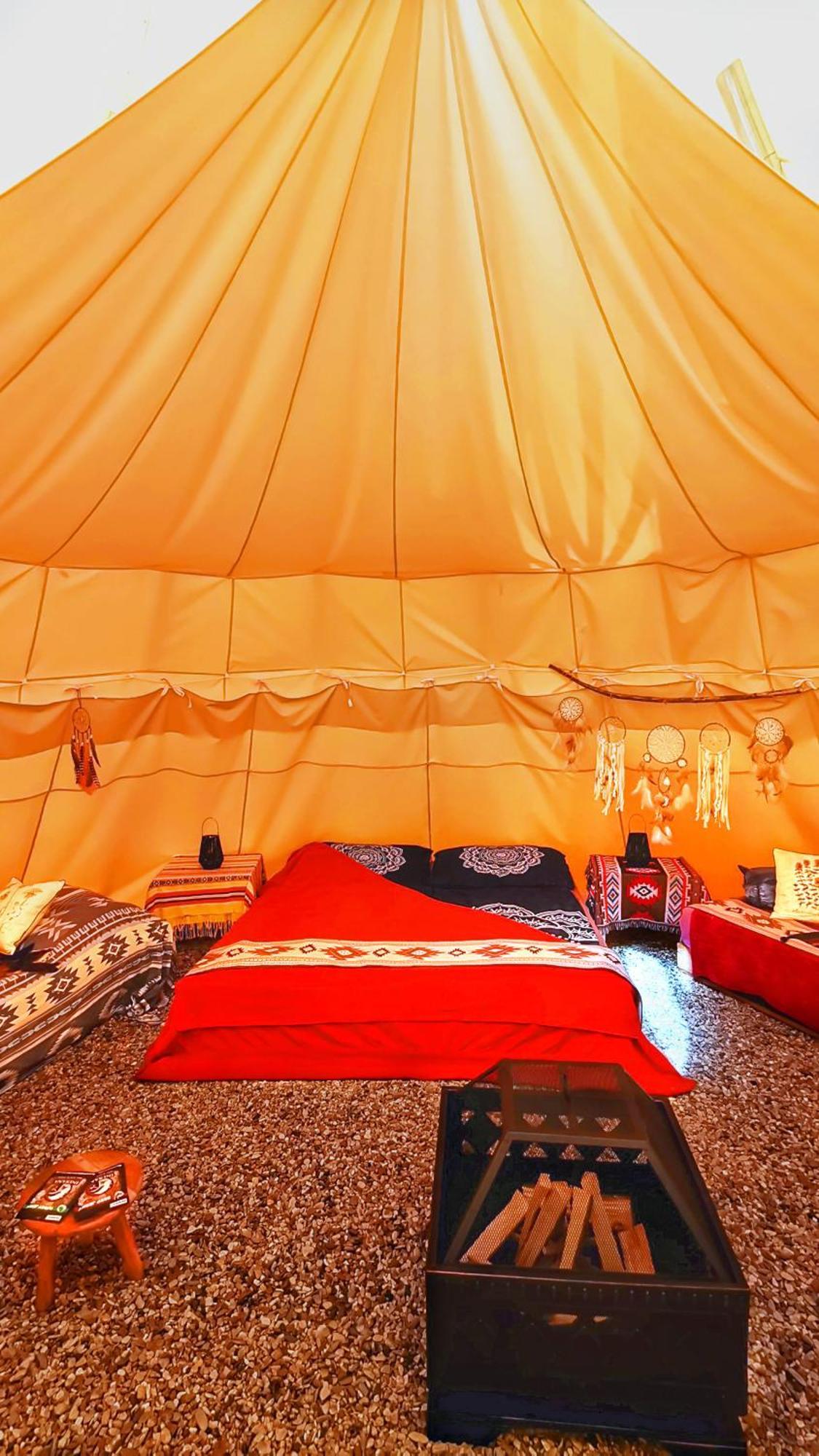 Teepee Camp Lounky Hotel Chodouny Luaran gambar