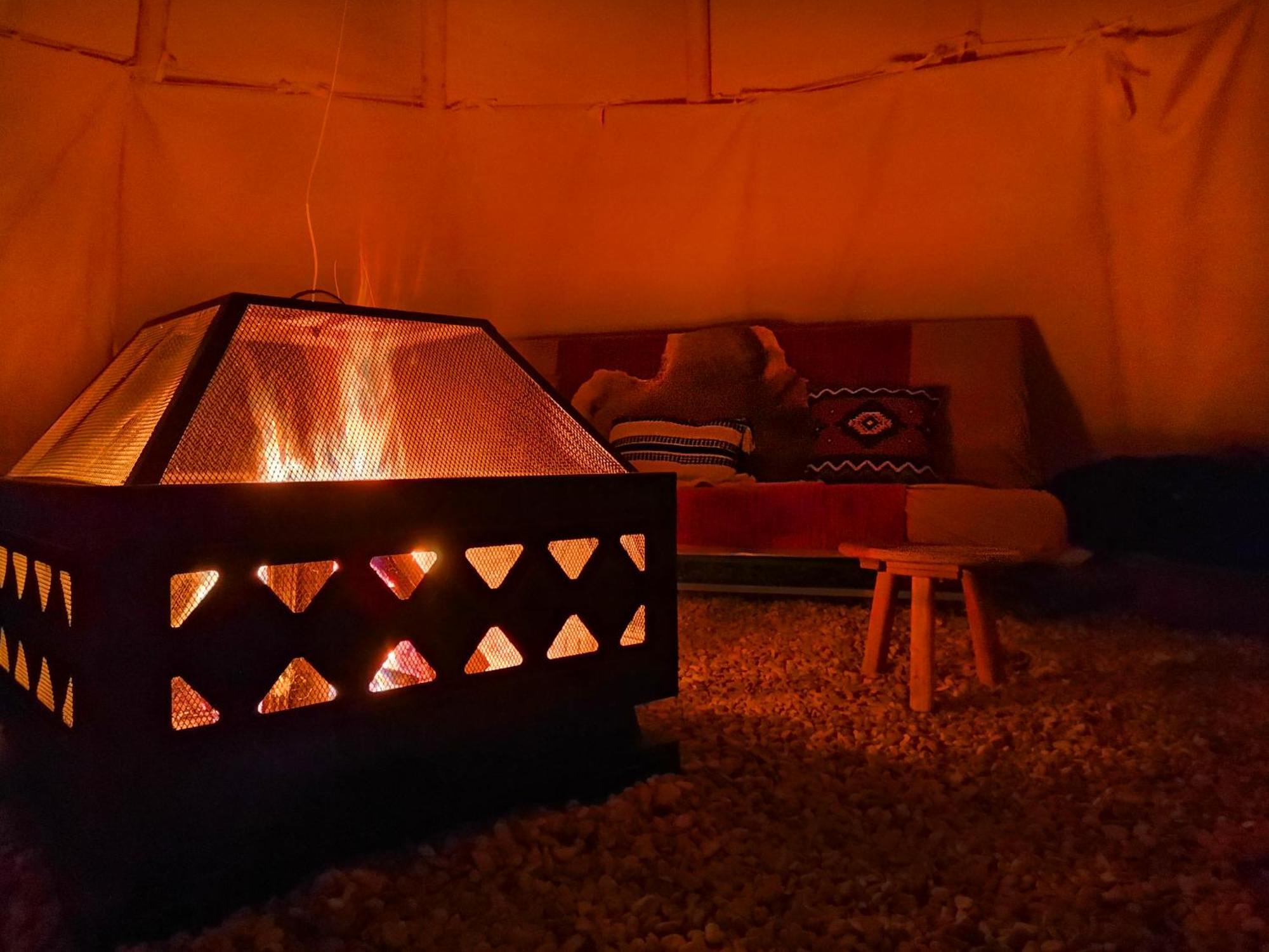 Teepee Camp Lounky Hotel Chodouny Luaran gambar